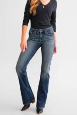 Exclusive
Fit No. 53 Boot Stretch Jean
Buckle Black Size 25 x 32